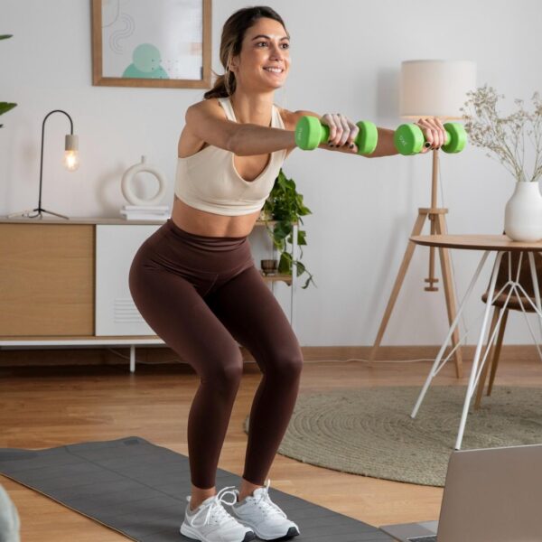 Cómo mantenerte activo durante las vacaciones sin ir al gimnasio